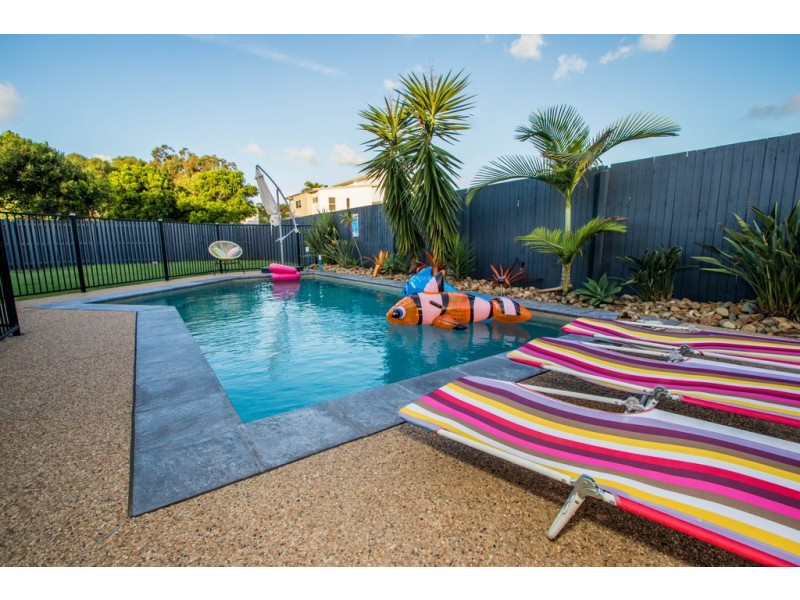 3 Dolphin Court, Agnes Water QLD 4677