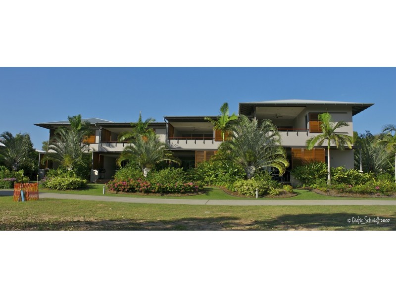 11/4 Ocean Beach Drive, Agnes Water QLD 4677