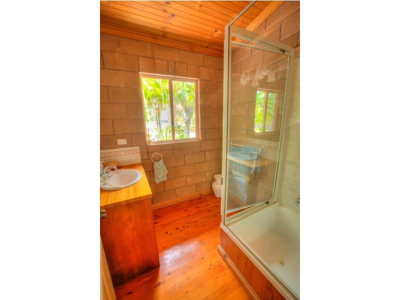 188 Masthead Drive, Agnes Water QLD 4677