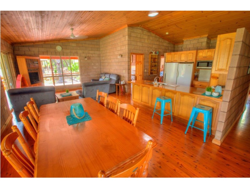 188 Masthead Drive, Agnes Water QLD 4677