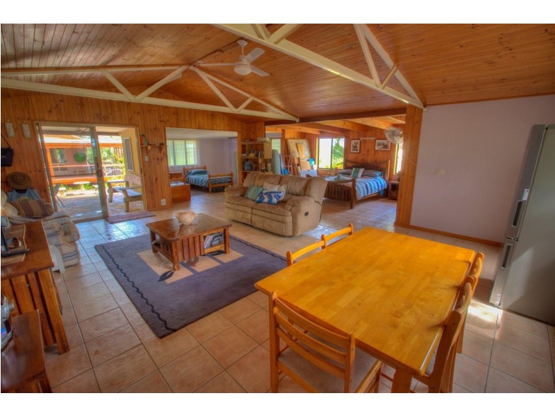 188 Masthead Drive, Agnes Water QLD 4677