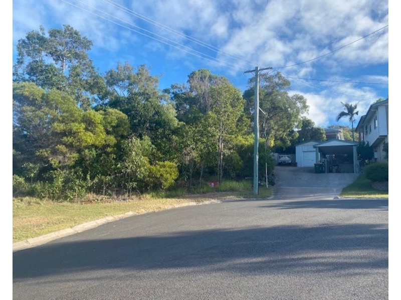 4 Zamia Court, Agnes Water QLD 4677