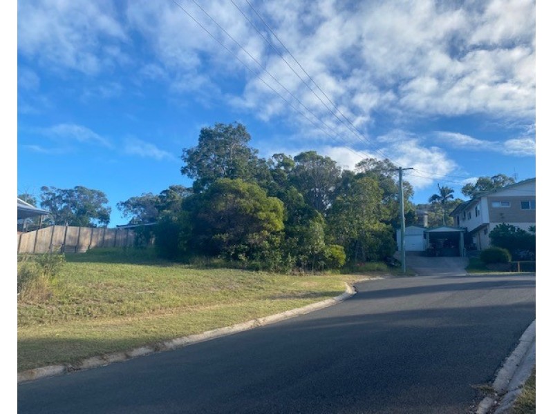 4 Zamia Court, Agnes Water QLD 4677