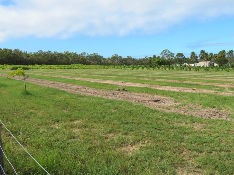 94 Freshwater Court, Deepwater QLD 4674