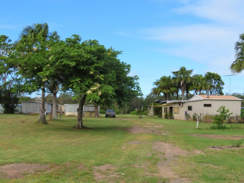 94 Freshwater Court, Deepwater QLD 4674