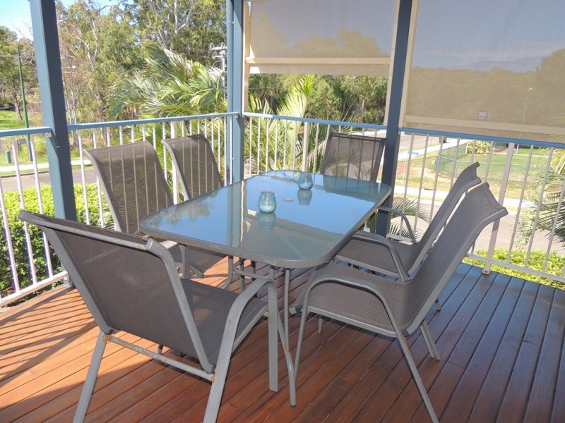 1/2 Tate Street, Agnes Water QLD 4677