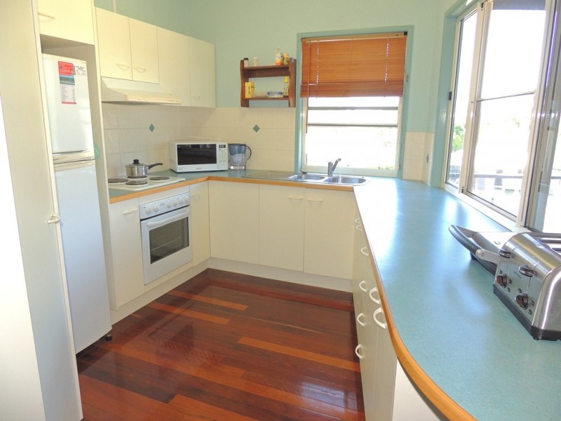 1/2 Tate Street, Agnes Water QLD 4677