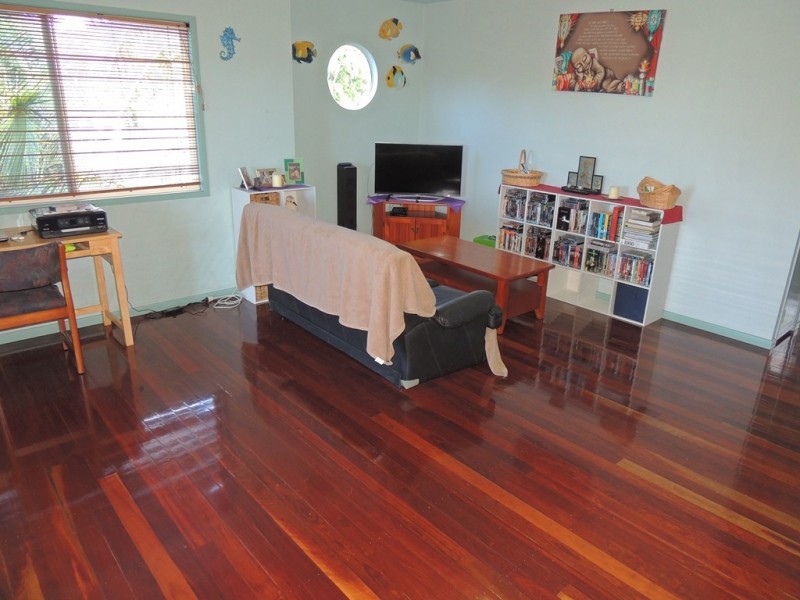 1/2 Tate Street, Agnes Water QLD 4677