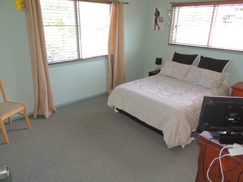 1/2 Tate Street, Agnes Water QLD 4677