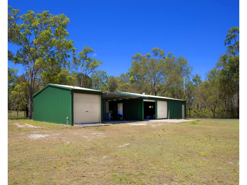 990 Round Hill Road, Captain Creek QLD 4677