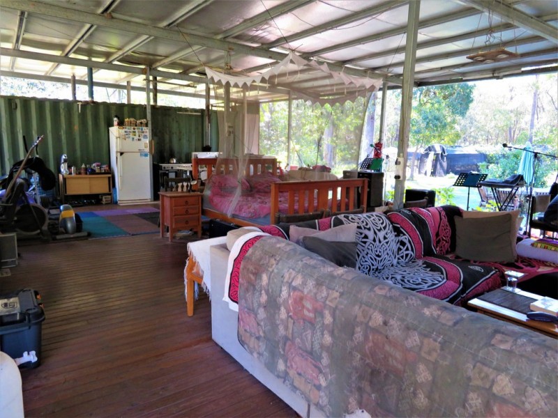 711 Capricornia Drive, Deepwater QLD 4674