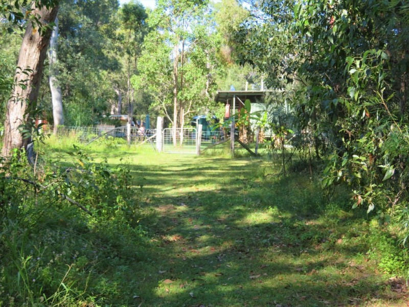 711 Capricornia Drive, Deepwater QLD 4674