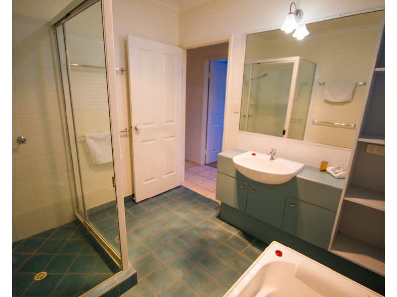 2 Lady Musgrave Court, Agnes Water QLD 4677