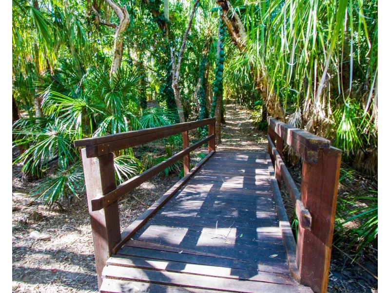 2 Lady Musgrave Court, Agnes Water QLD 4677