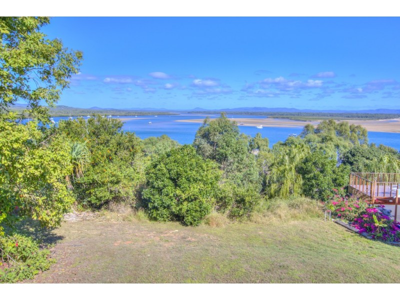 4 Barton Street, Seventeen Seventy QLD 4677