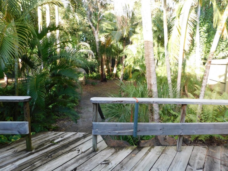 8/52 Captain Cook Drive, Agnes Water QLD 4677