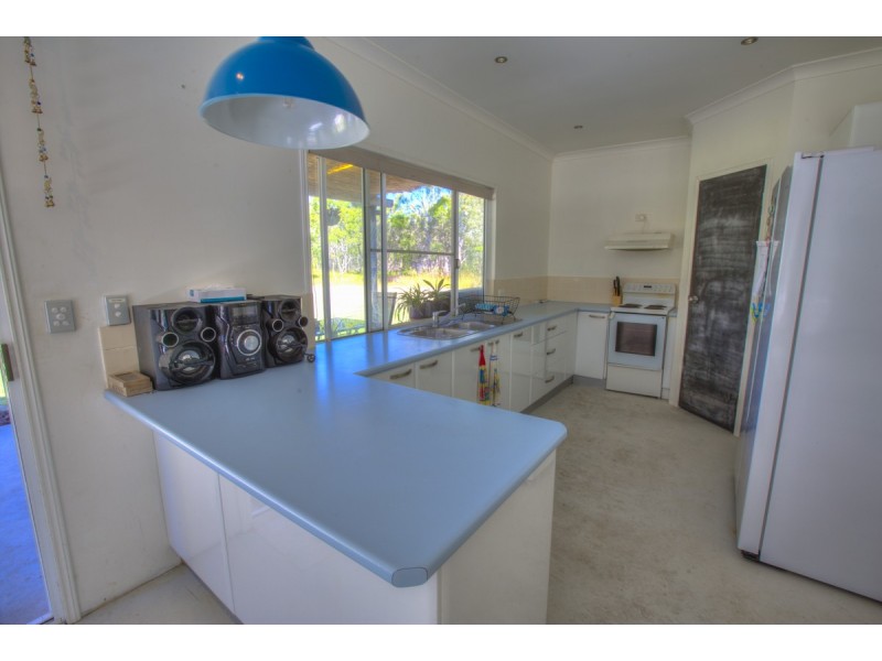 75 Bouch Court, Agnes Water QLD 4677