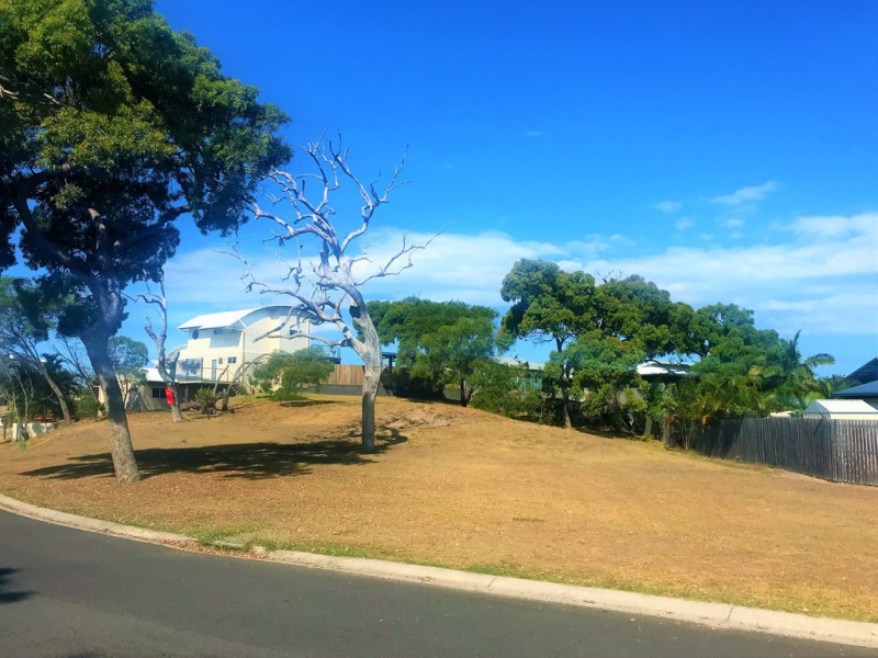 4 North Break, Agnes Water QLD 4677