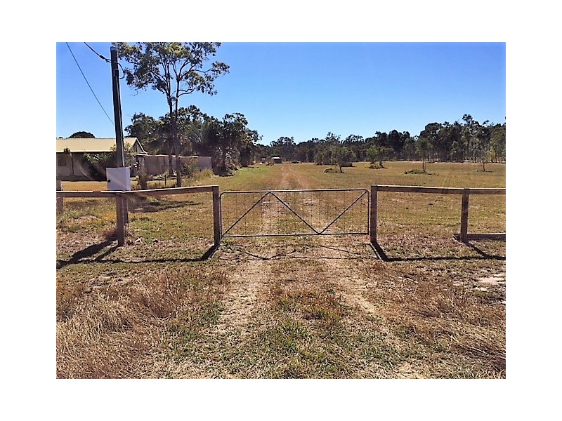223 Jakeman Drive, Agnes Water QLD 4677