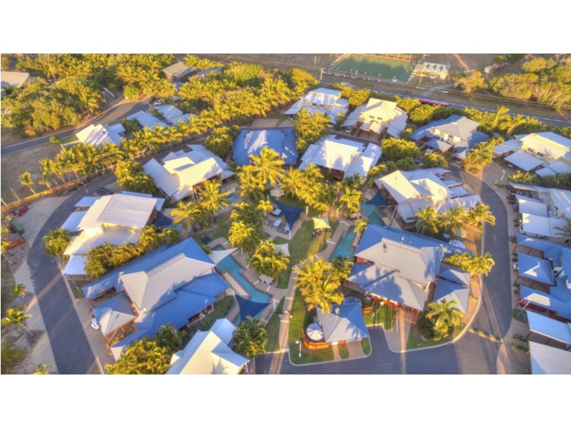 5 Beaches Village Circuit, Agnes Water QLD 4677