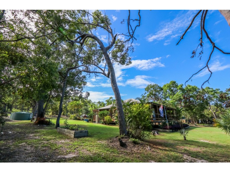 207 Bicentennial Drive, Agnes Water QLD 4677
