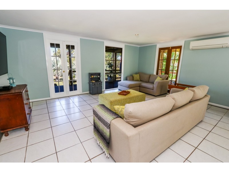 207 Bicentennial Drive, Agnes Water QLD 4677