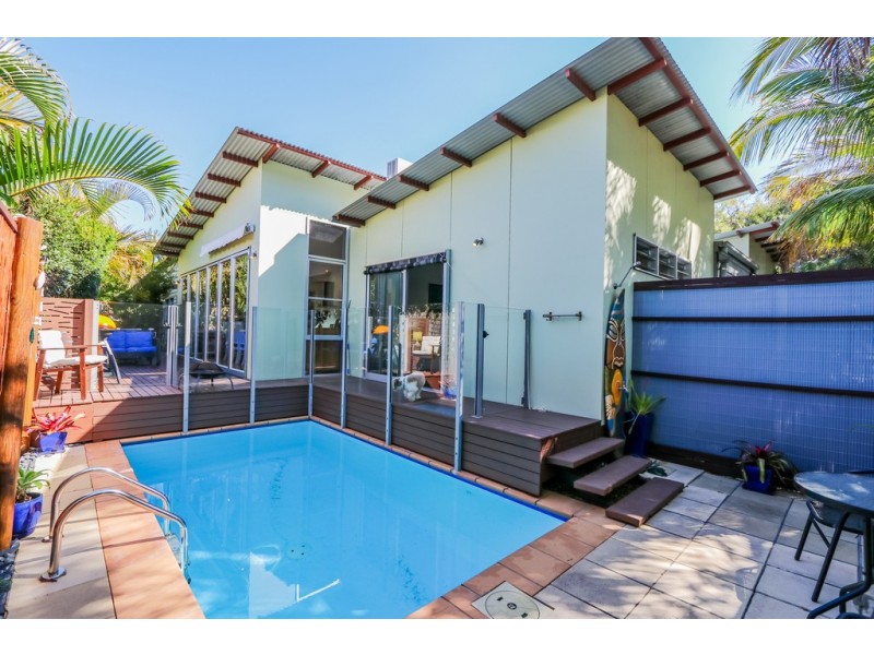 18 Dolphin Court, Agnes Water QLD 4677