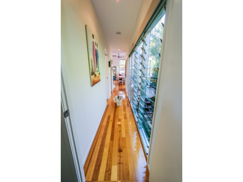 18 Dolphin Court, Agnes Water QLD 4677