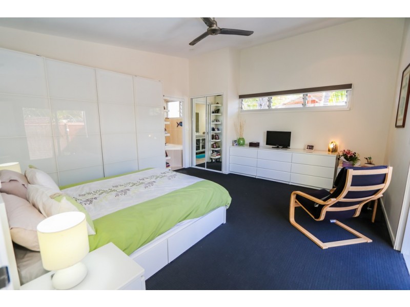 18 Dolphin Court, Agnes Water QLD 4677