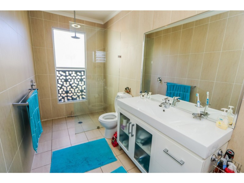 18 Dolphin Court, Agnes Water QLD 4677