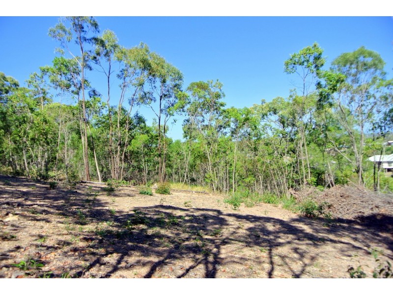 18 Bayview Close, Agnes Water QLD 4677