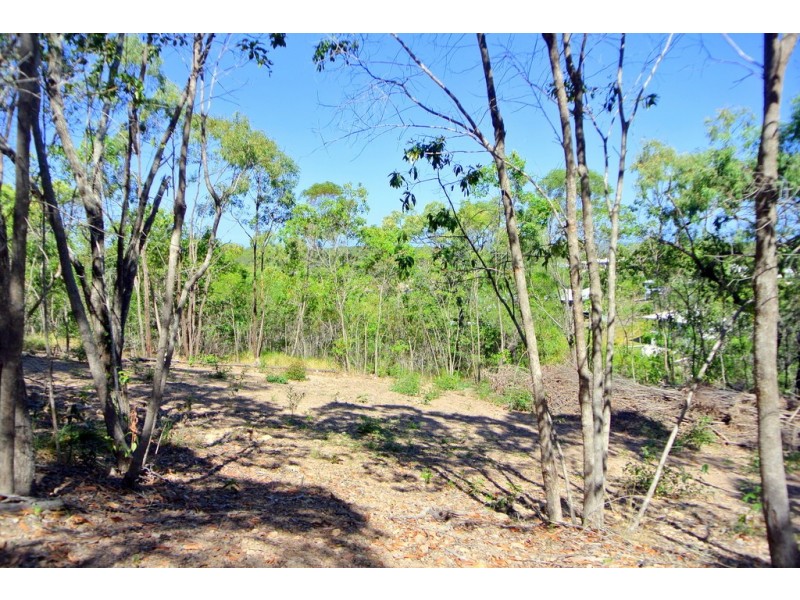 18 Bayview Close, Agnes Water QLD 4677