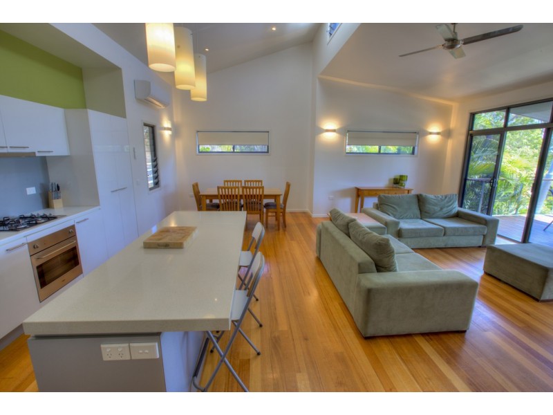 7 Gibbons Court, Agnes Water QLD 4677