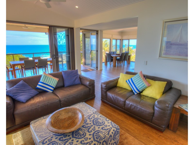 121 Springs Road Sunrise, Agnes Water QLD 4677