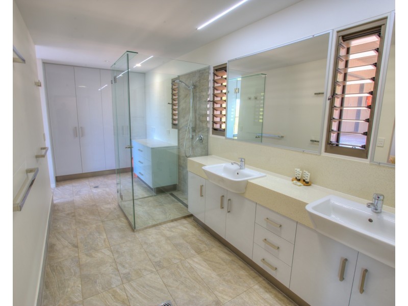 121 Springs Road Sunrise, Agnes Water QLD 4677