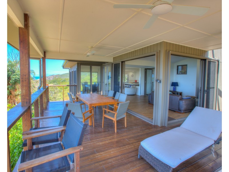 121 Springs Road Sunrise, Agnes Water QLD 4677