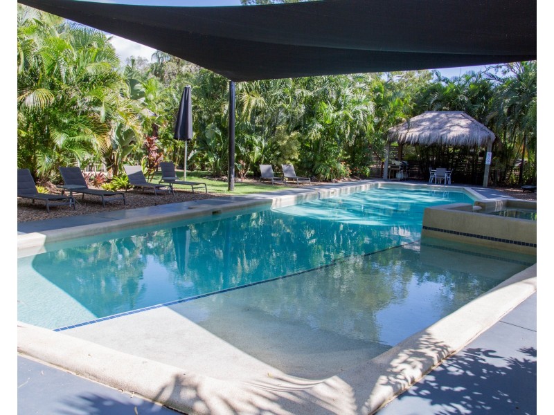 24/4 Ocean Beach Drive, Agnes Water QLD 4677