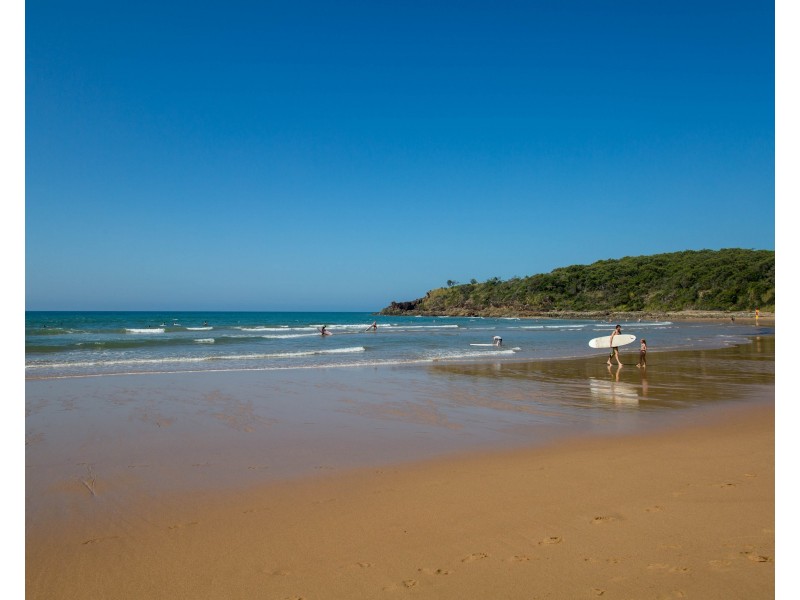 24/4 Ocean Beach Drive, Agnes Water QLD 4677