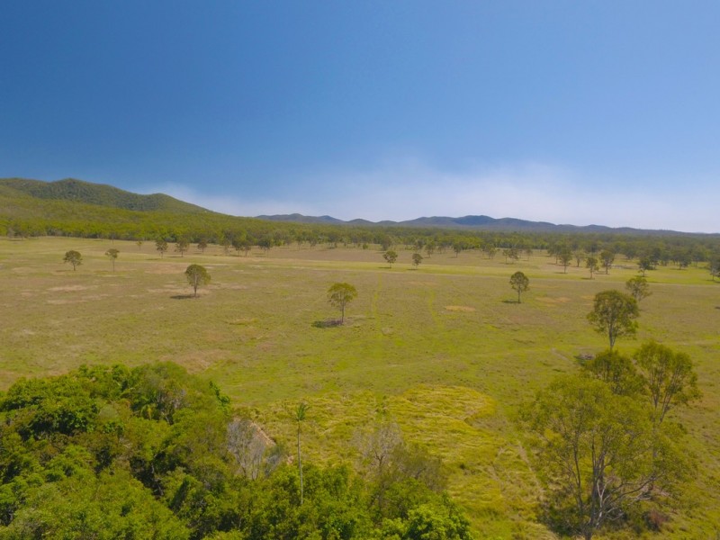 240 Ballantyne Road, Captain Creek QLD 4677