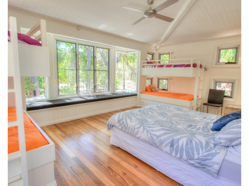 104 Bloodwood Ave South, Agnes Water QLD 4677