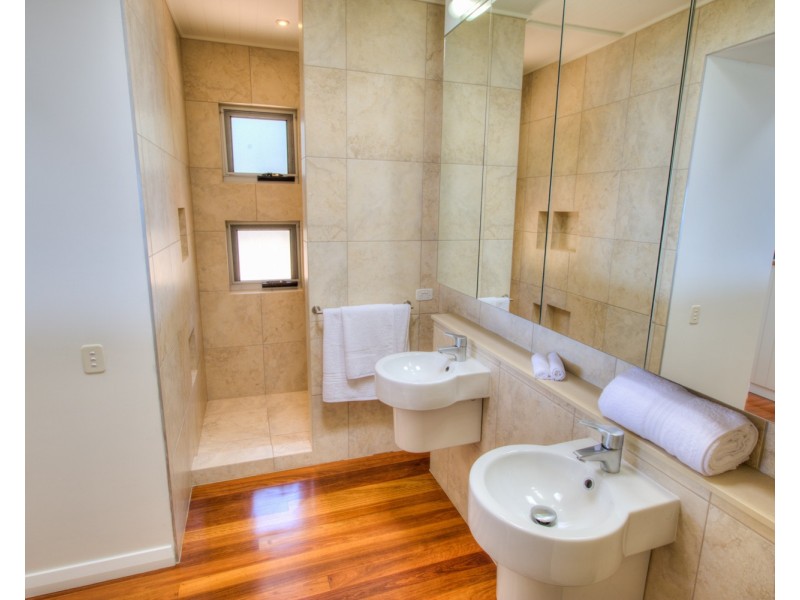 104 Bloodwood Ave South, Agnes Water QLD 4677