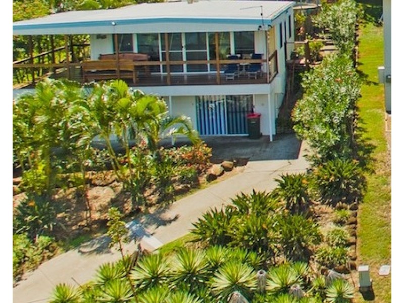 3 Gaden Street Seventeen Seventy Qld 4677 Prdnationwide Agnes Water For Sale