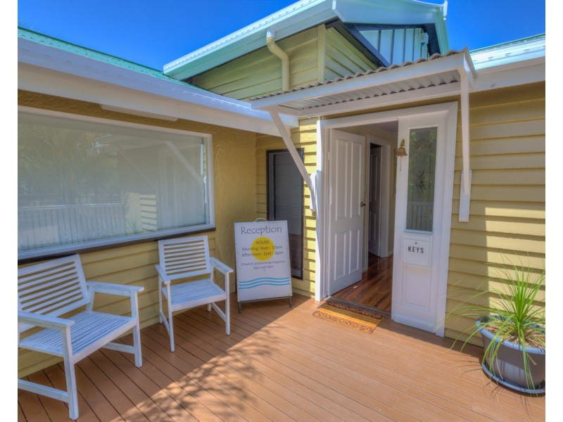61 Bicentennial Drive, Agnes Water QLD 4677
