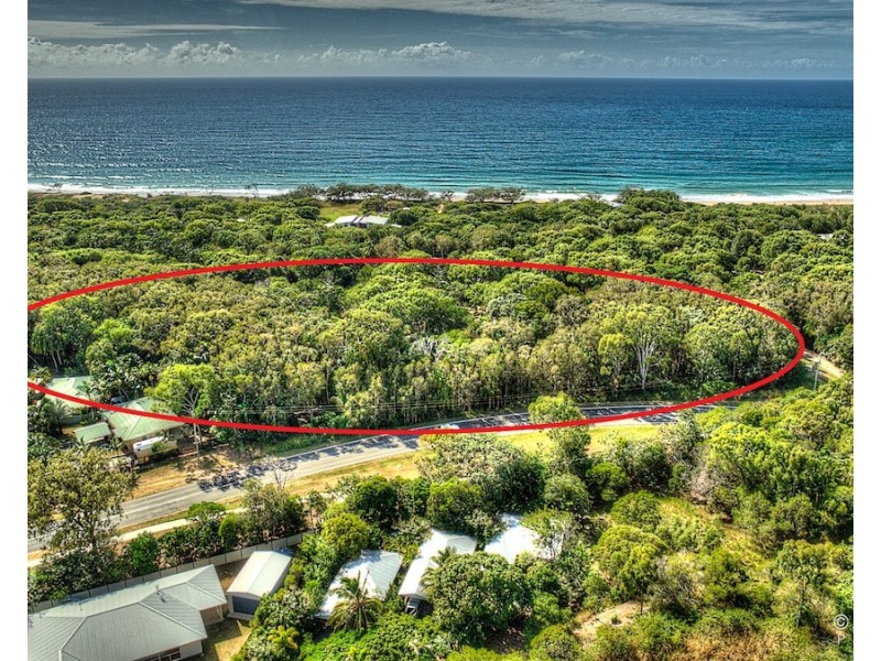 16 Thompson Street, Agnes Water QLD 4677