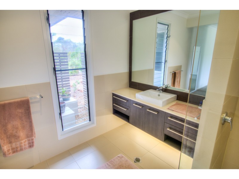 40 Bouch Court, Agnes Water QLD 4677