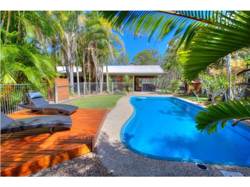 2452 Round Hill Road, Agnes Water QLD 4677
