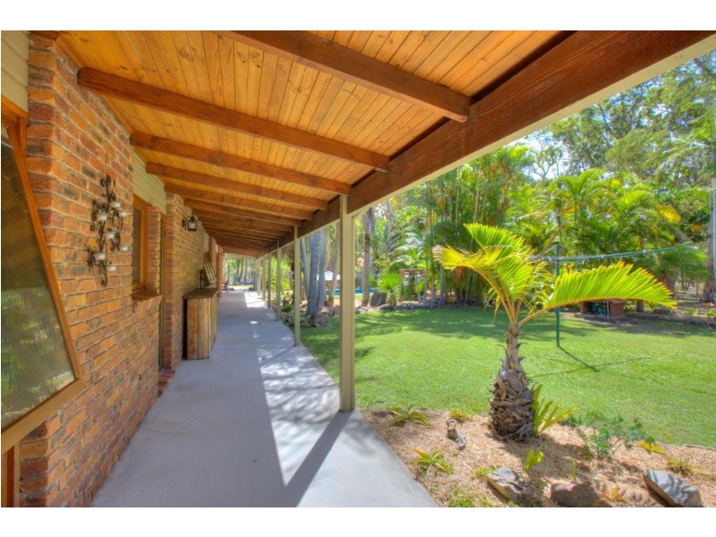 2452 Round Hill Road, Agnes Water QLD 4677