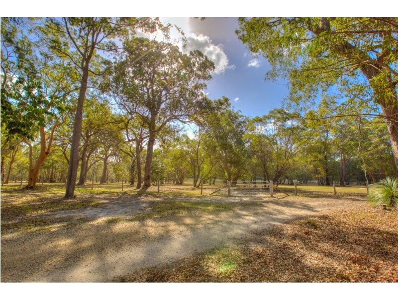 2452 Round Hill Road, Agnes Water QLD 4677