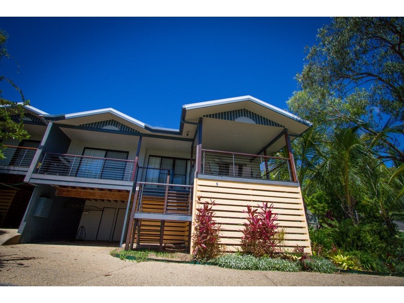 1/5 Gibbons Court, Agnes Water QLD 4677