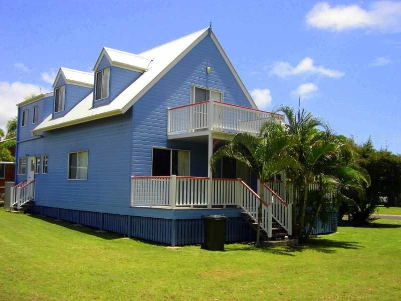 32 Grahame Colyer Drive, Agnes Water QLD 4677